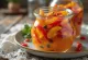 Saldskābie marinēti pimento pipari pasniegti burciņā